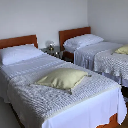 펜션 Seafront Vacation 