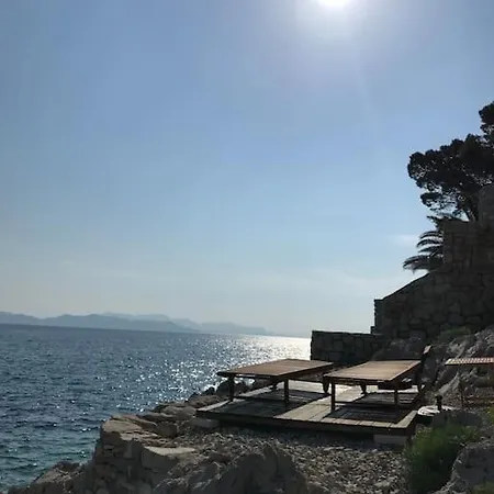 펜션 Seafront Vacation 