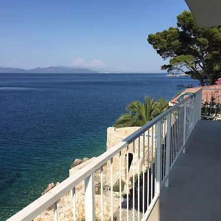 Holiday home Seafront Vacation 